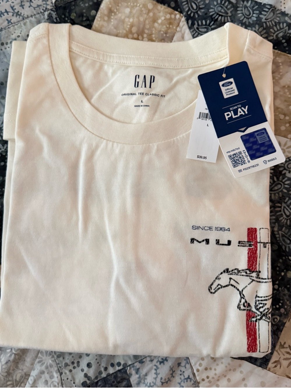 NWT GAP Men’s Ford Mustang Original Tee Classic Fit